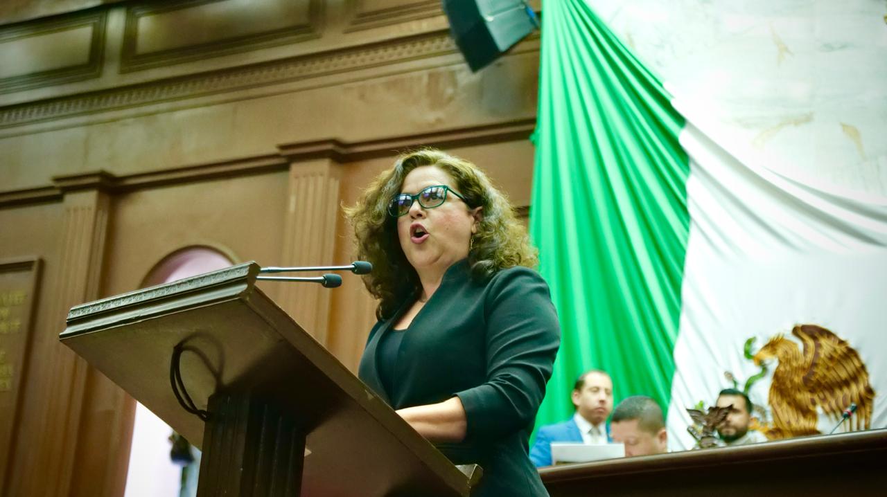Melba Albavera presenta iniciativa que busca poner alto al acoso sexual en espacios Públicos