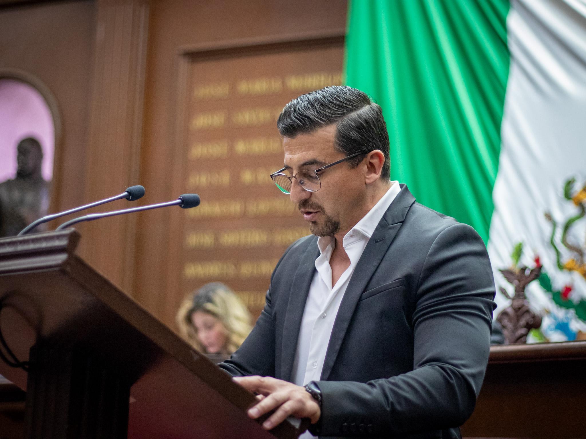 Diputado Toño Mendoza presenta iniciativa para proteger y fortalecer los Pueblos Mágicos de Michoacán