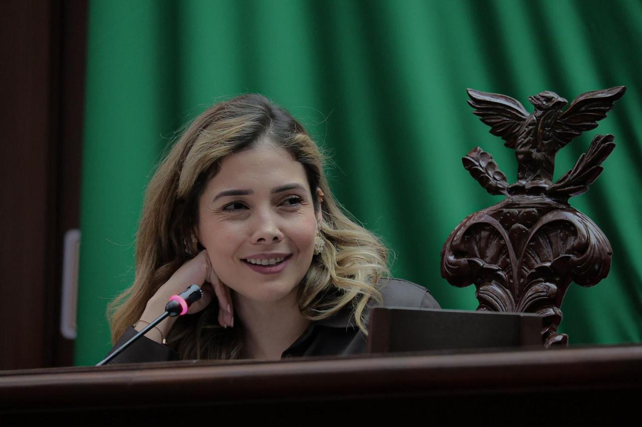 Propone Brissa Arroyo instalación de un lactario en el Congreso local