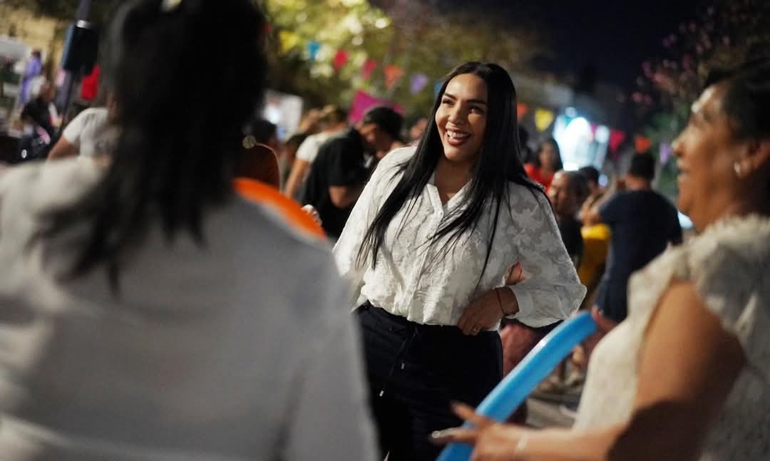 Adriana Campos se reúne con familias de Jacona y acuerdan trabajo conjunto para impulsar proyectos sociales
