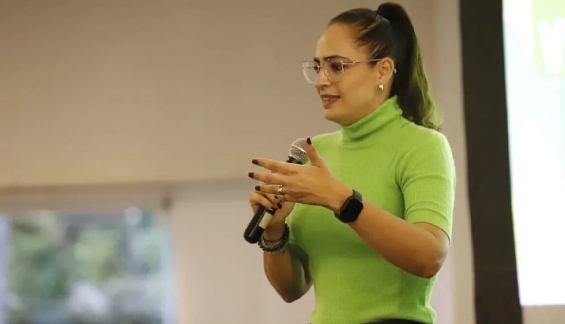 Sandra Arreola propone garantizar la justificación de inasistencias escolares por motivos menstruales en Michoacán