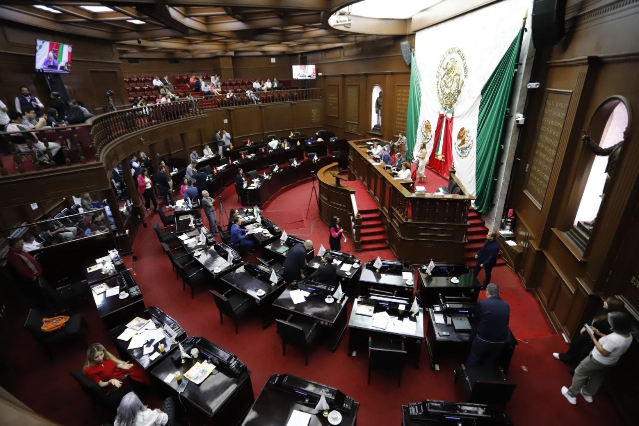 Congreso michoacano ordena crear campañas contra extorsión telefónica tras aumento de fraudes