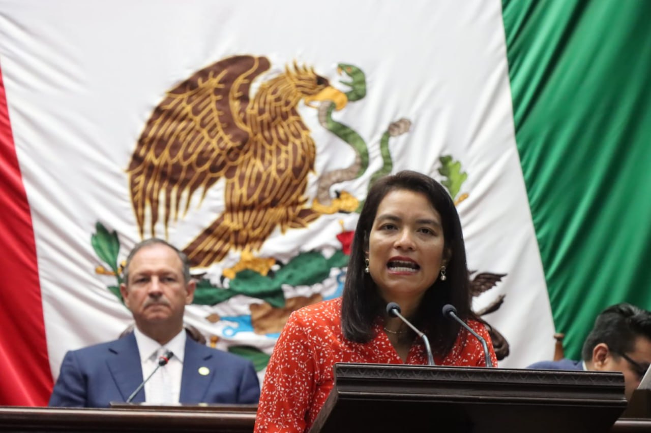 Diputados proponen que municipios destinen presupuesto obligatorio para artesanos michoacanos