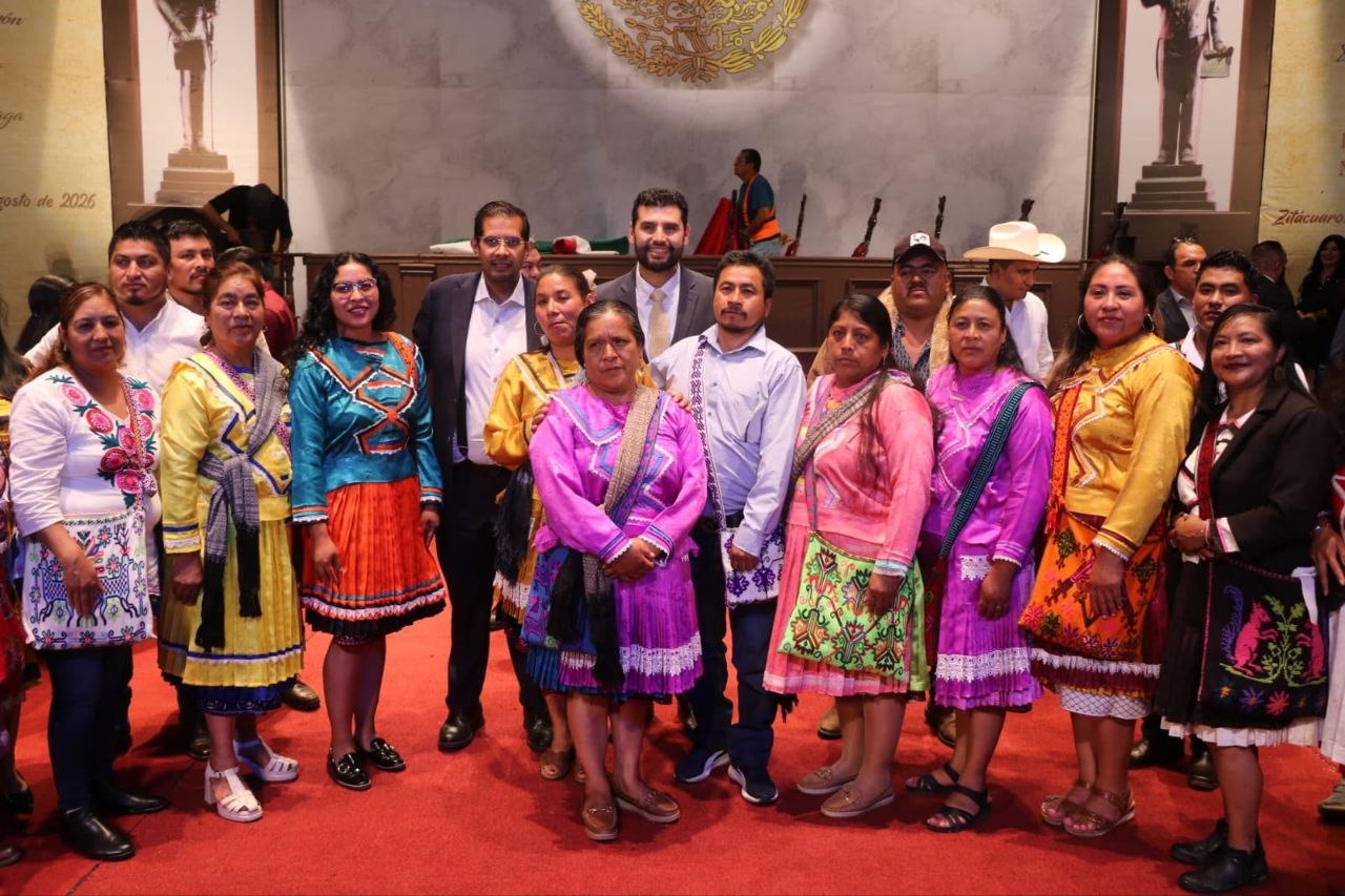 Reconocer a las comunidades mazahuas del Oriente, es un acto de orgullo para Michoacán: Octavio Ocampo