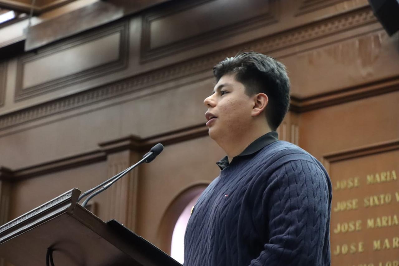 En Parlamento Juvenil Incluyente 2026, Estudiante de Medicina propone normar uso educativo de cadáveres de personas desconocidas